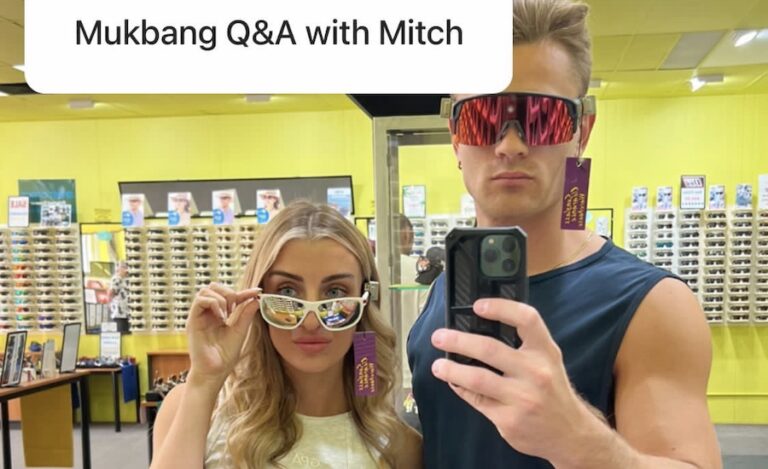 Mukbang video of Tamara and Mitch