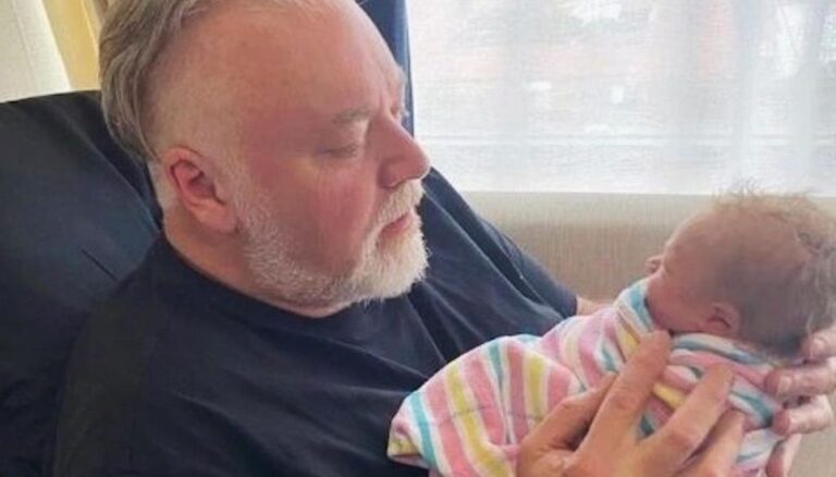 Kyle Sandilands and his child