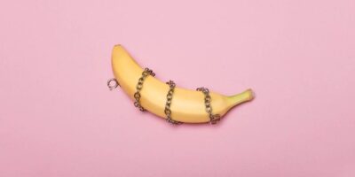 Banana indicating a sex toy