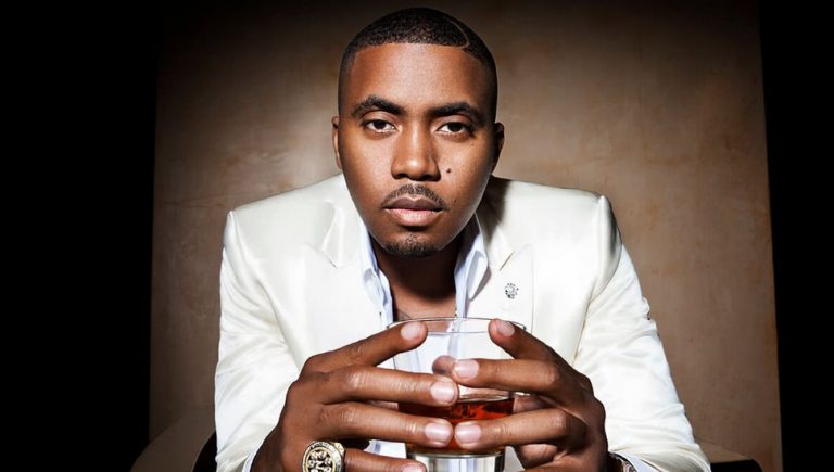 Watch Nas perform career-spanning medley at the 2022 Grammys