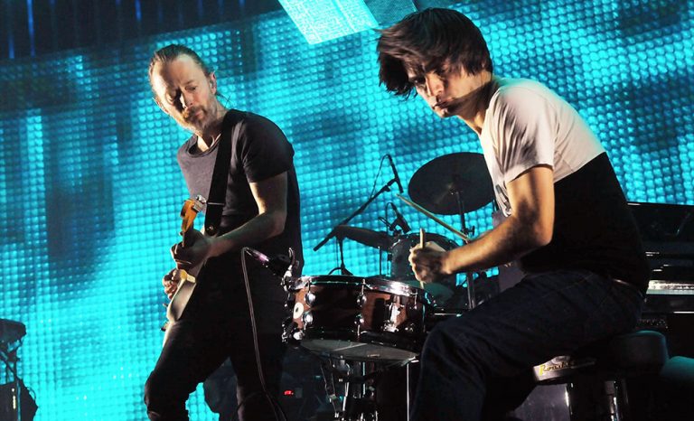 Radiohead's Thom Yorke and Jonny Greenwood playing together on an unknown date