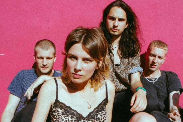 English indie rock group Wolf Alice