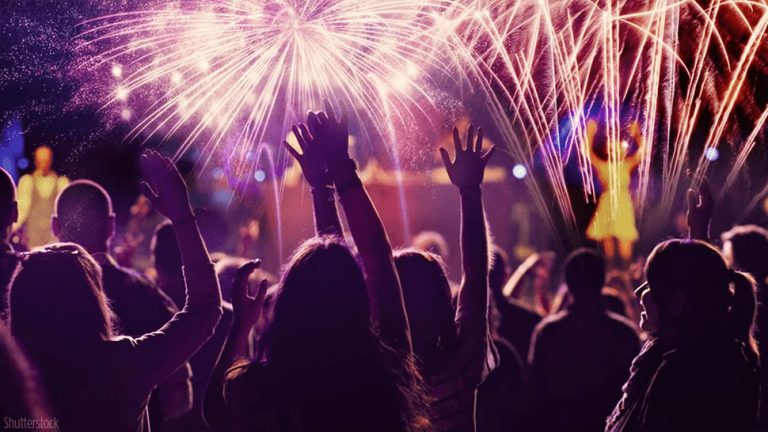 Twitter users are helping people pick the perfect soundtrack to the New Year’s party