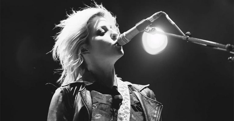 Brody Dalle of The Distillers performing live