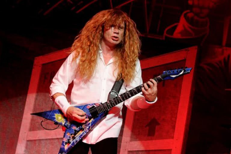 Let Dave Mustaine teach you how to play a classic Megadeth song