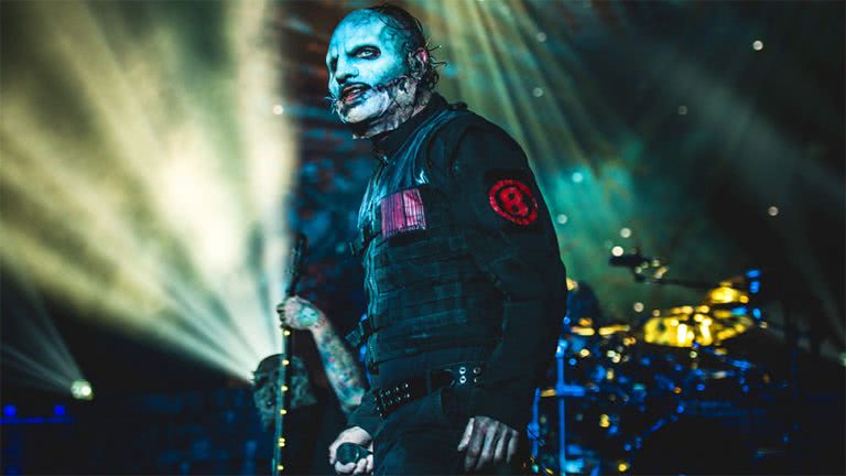 Corey Taylor performing live with Slipknot