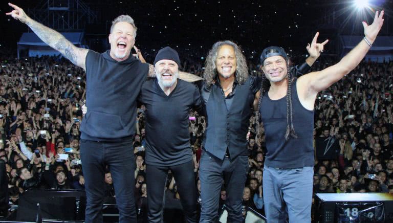 James Hetfield got very open about his insecurities at Metallica concert