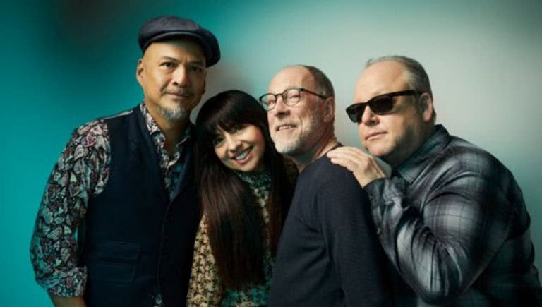 Photo of rock band Pixies