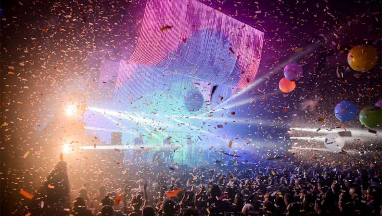 Image of The Flaming Lips performing in Sydney