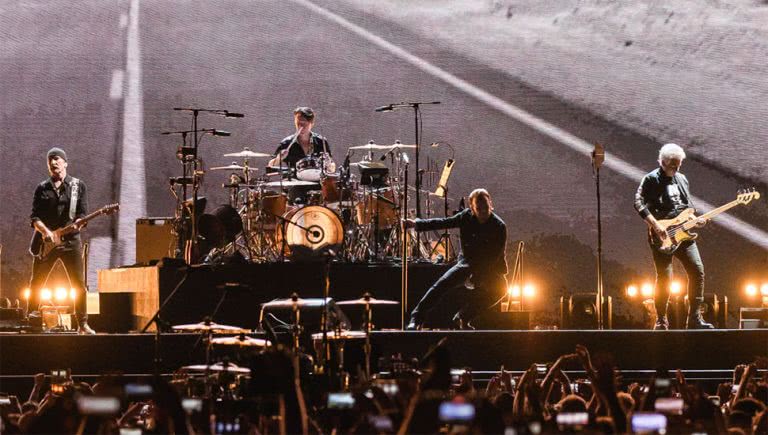 Image of U2 performing live in Brisbane