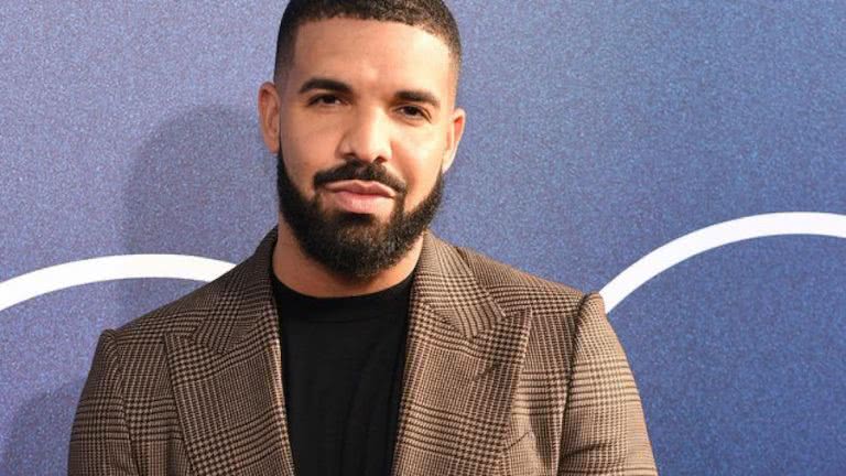 Drake reportedly spent $1M at a strip club after Astroworld tragedy