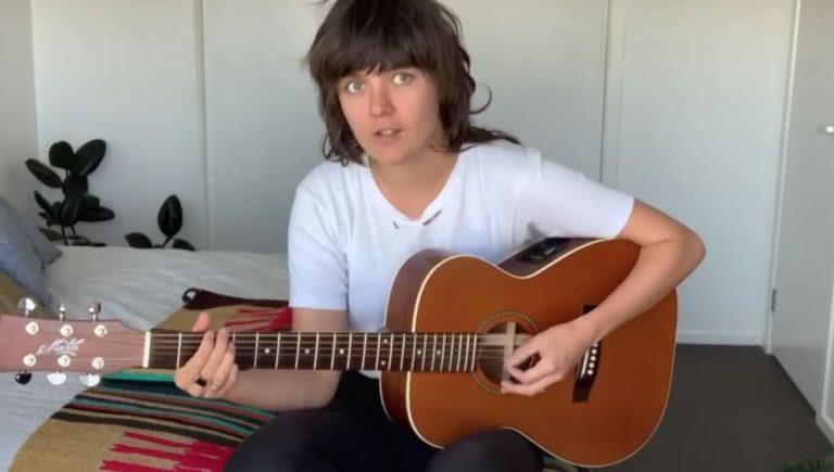 Courtney Barnett shouts out Quivers after discovering their similar videos
