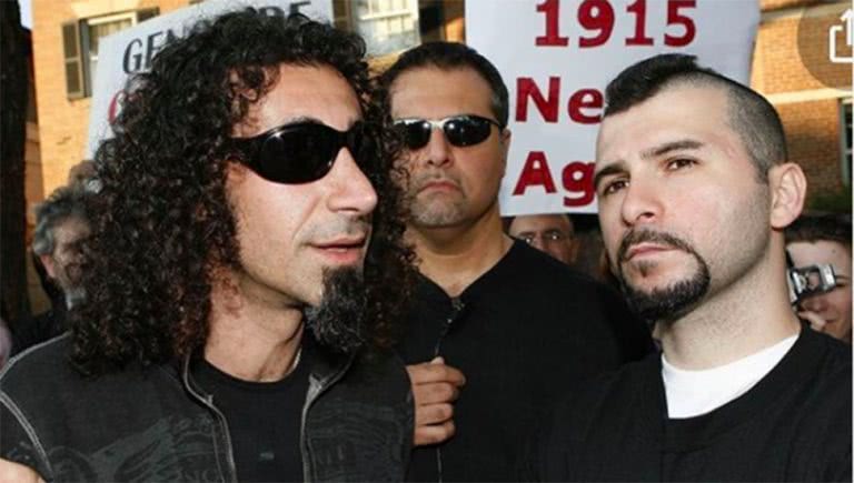 Photo of Serj Tankian and John Dolmayan of System of a Down
