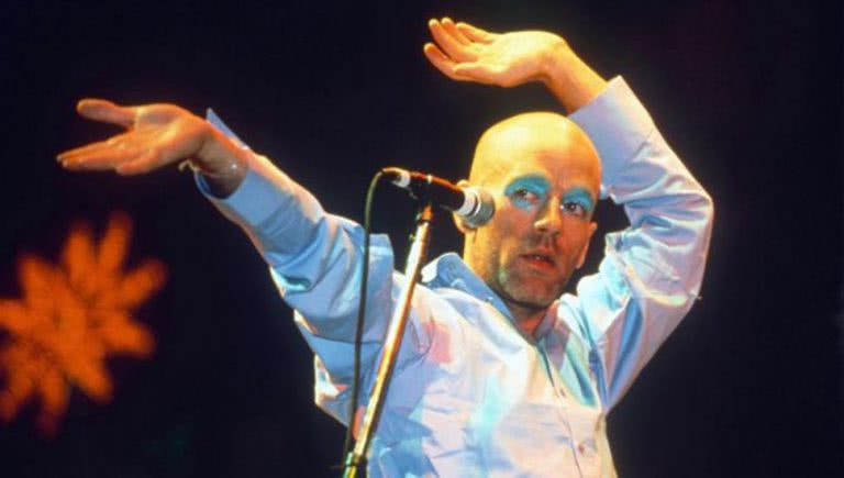 R.E.M. performing live at Glastonbury Festival in 1999
