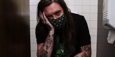 The Bennies frontman has apologised for that anti-vax rally performance