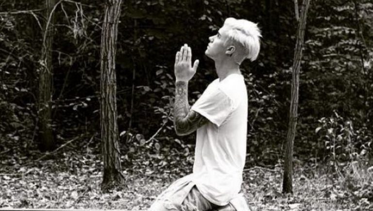 No, Justin Bieber is not studying to become a minister or a part of Hillsong