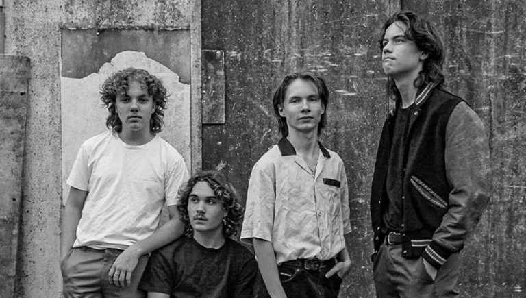 Sydney indie rockers The Rions win triple j Unearthed High 2021