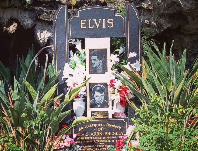 Elvis Presley Melbourne memorial