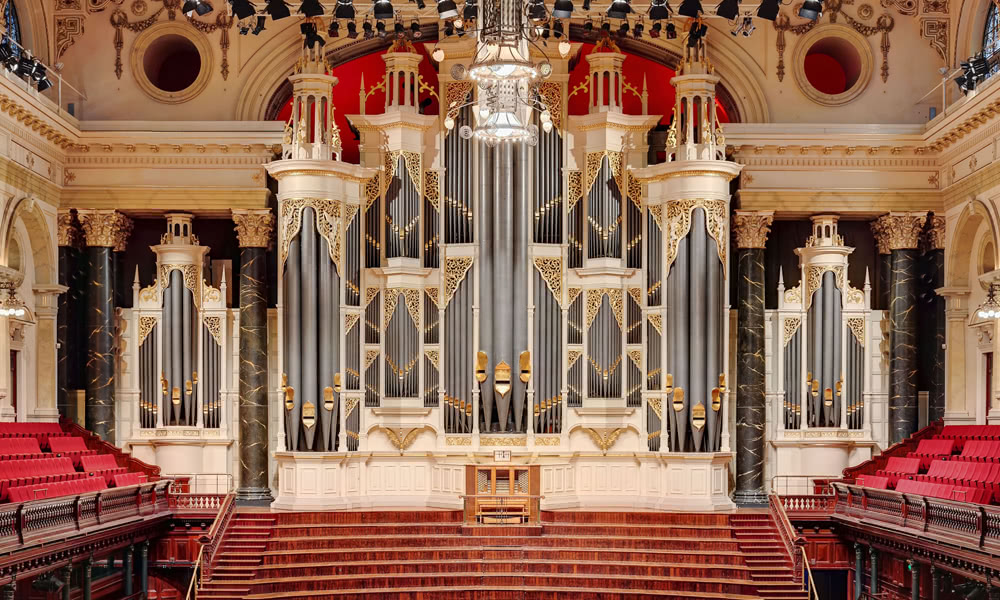Meet the muso making experimental music with Sydney Town Hall’s 127-year-old organ