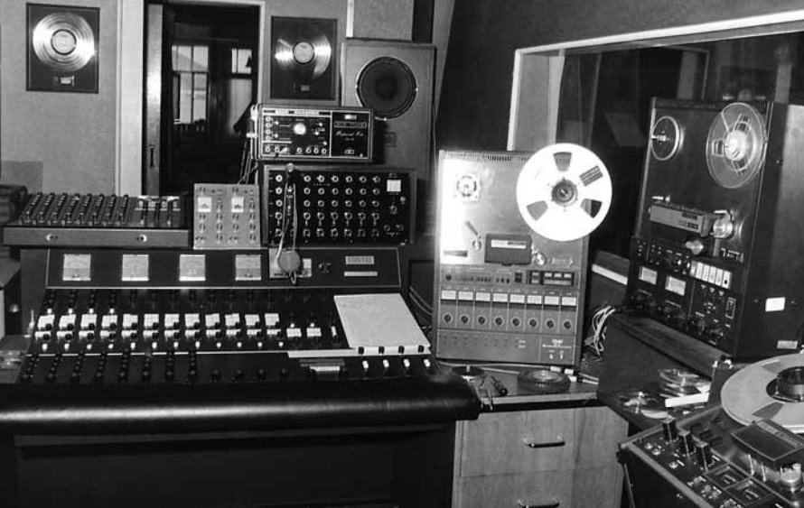 A guide to the best recording studios in Australia