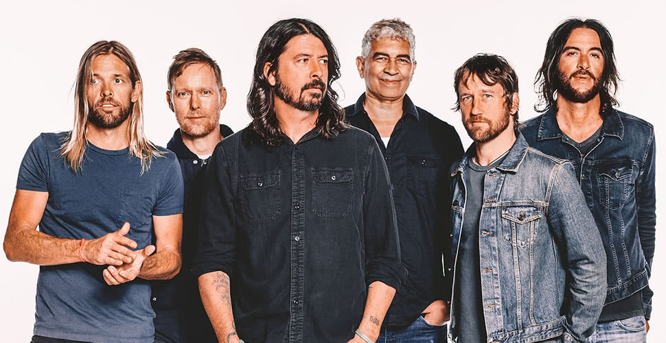 Countless Foo Fighters fans stuck outside gig after major ticket issues in Manchester