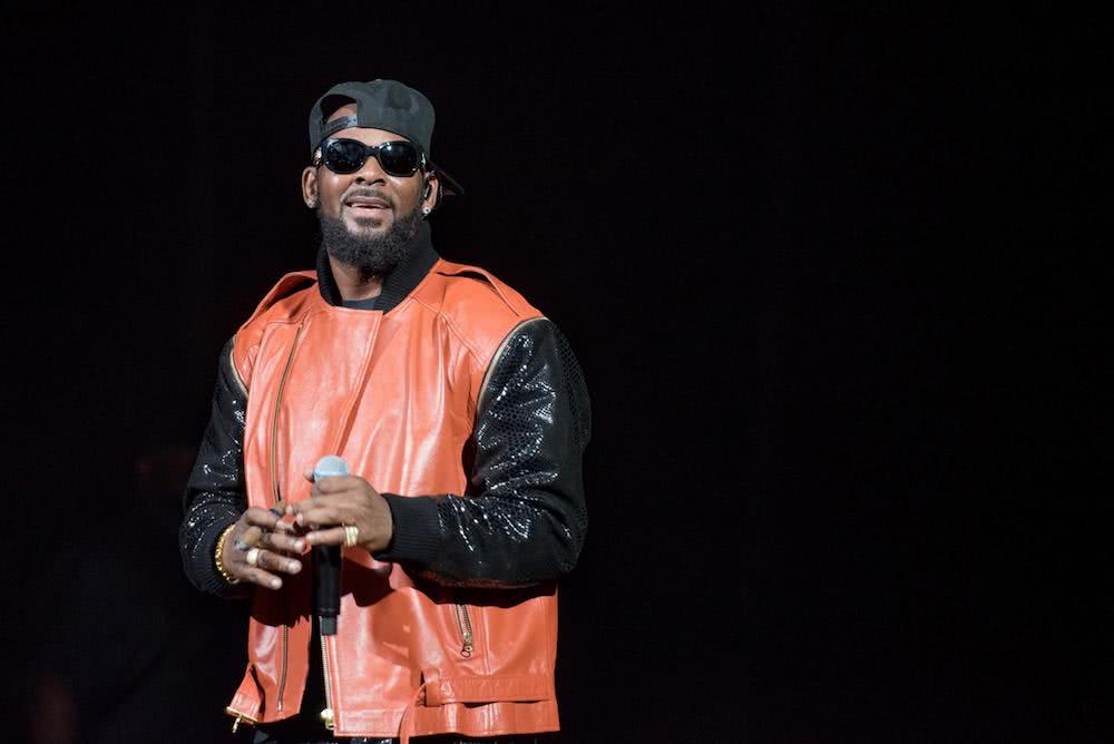 The walls are closing in on R. Kelly