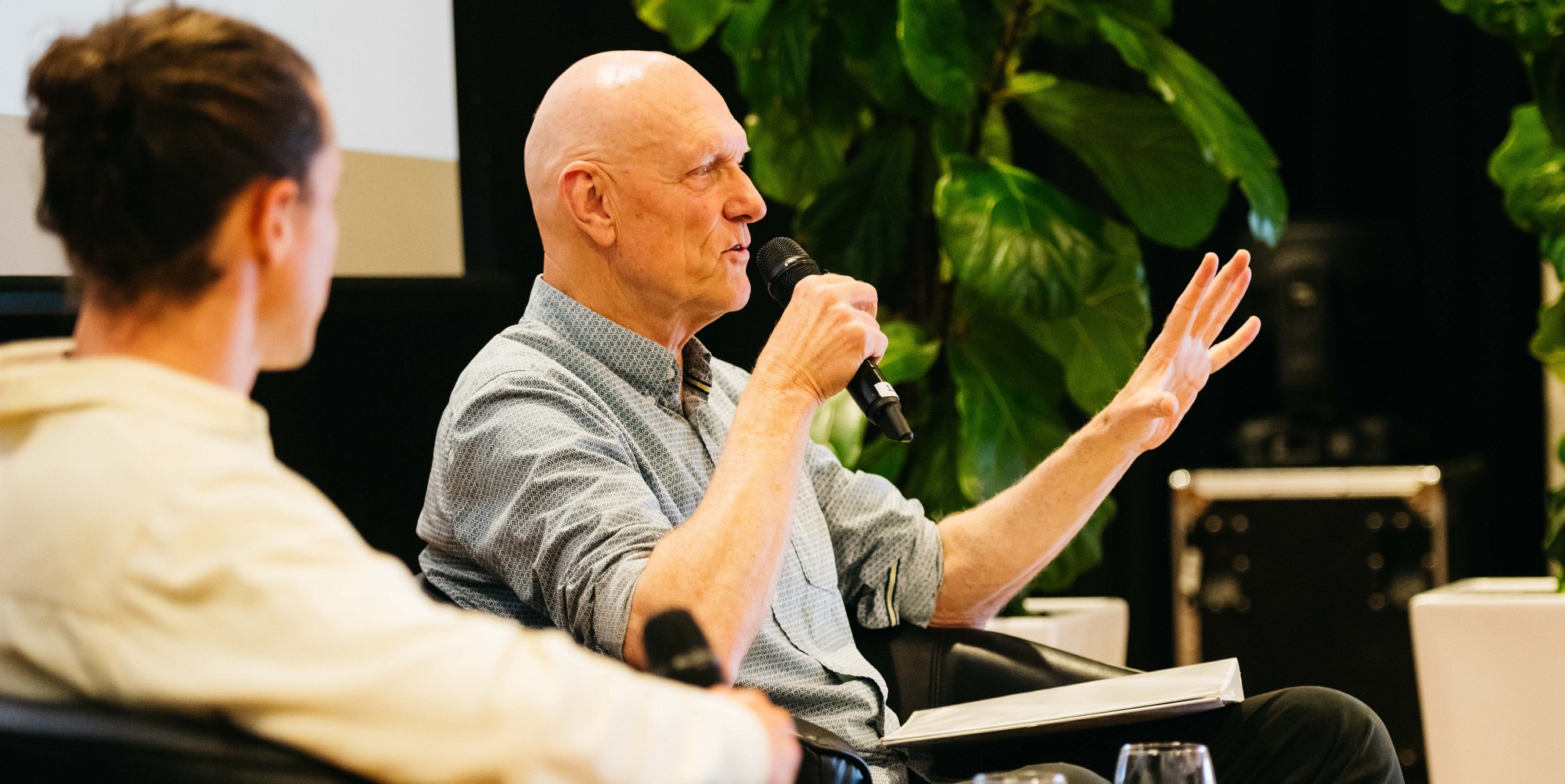 Power and the Passion: Peter Garrett Talks Storytelling, Conservation For Clearer Keynote