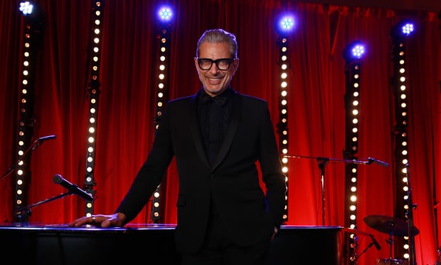 Hollywood actor Jeff Goldblum signs record deal with Decca, “a fantastic jazz player”