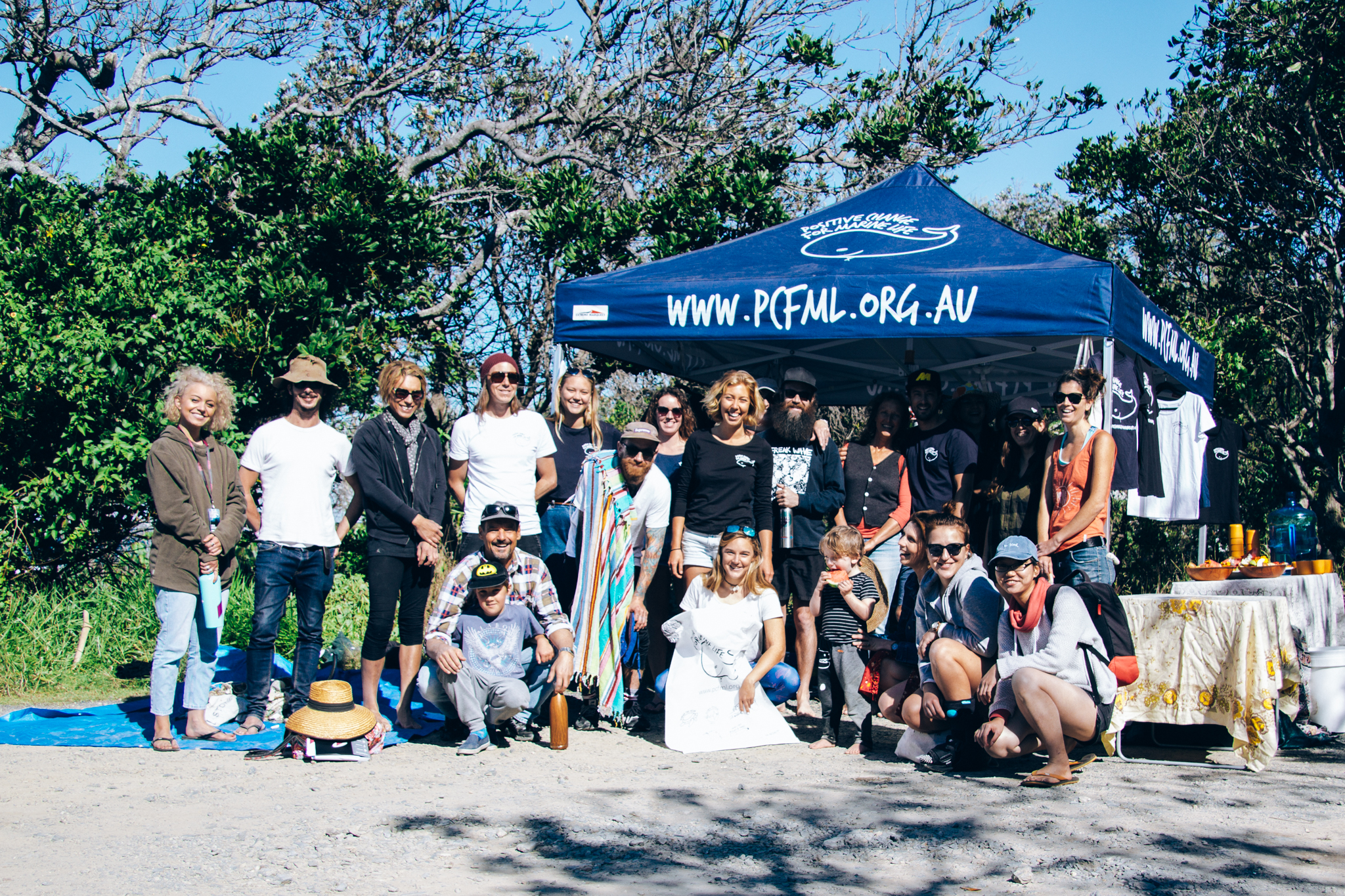 Splendour artists help green groups clean Byron beach, haul 12kg of waste, “one by one is how we do it”