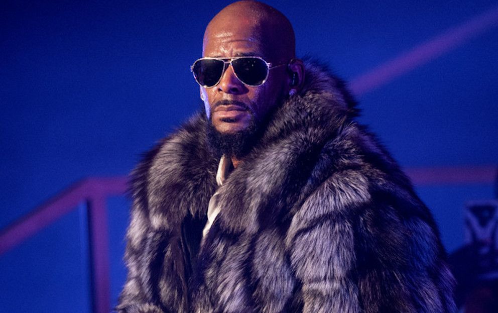 Apple Music and Pandora join Spotify in pulling R. Kelly from playlists