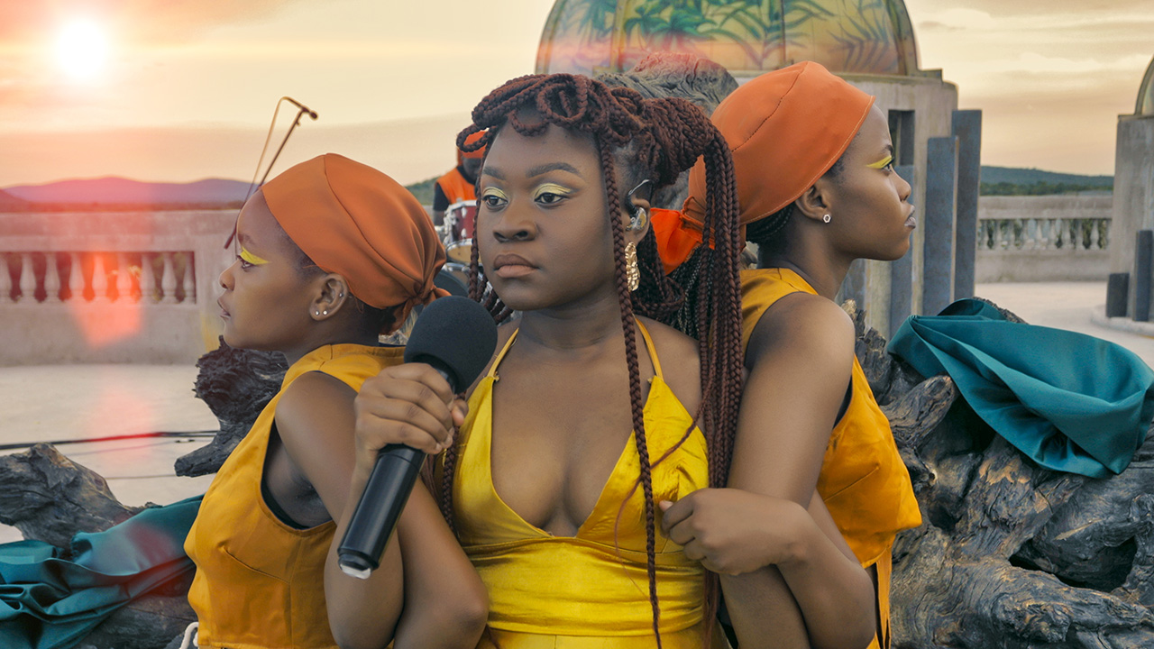 Sampa The Great criticises ARIA board diversity during performance