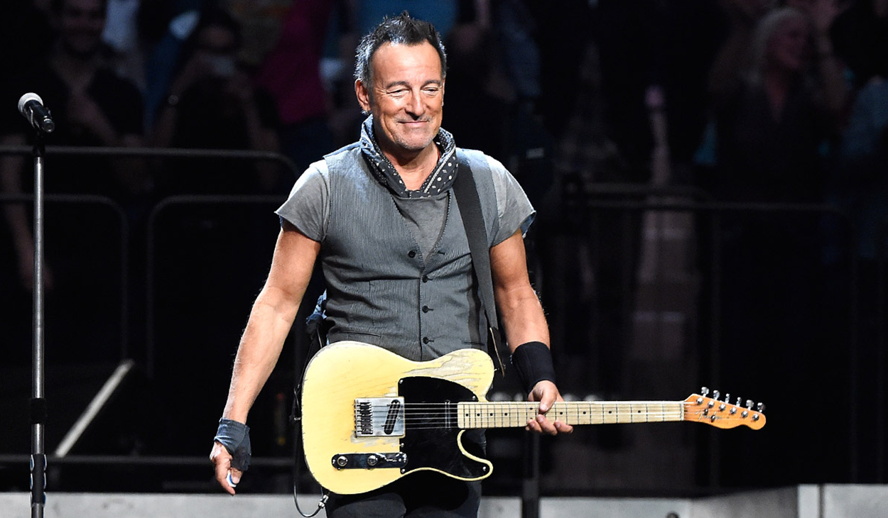 Bruce Springsteen signs globally with Universal Music Publishing