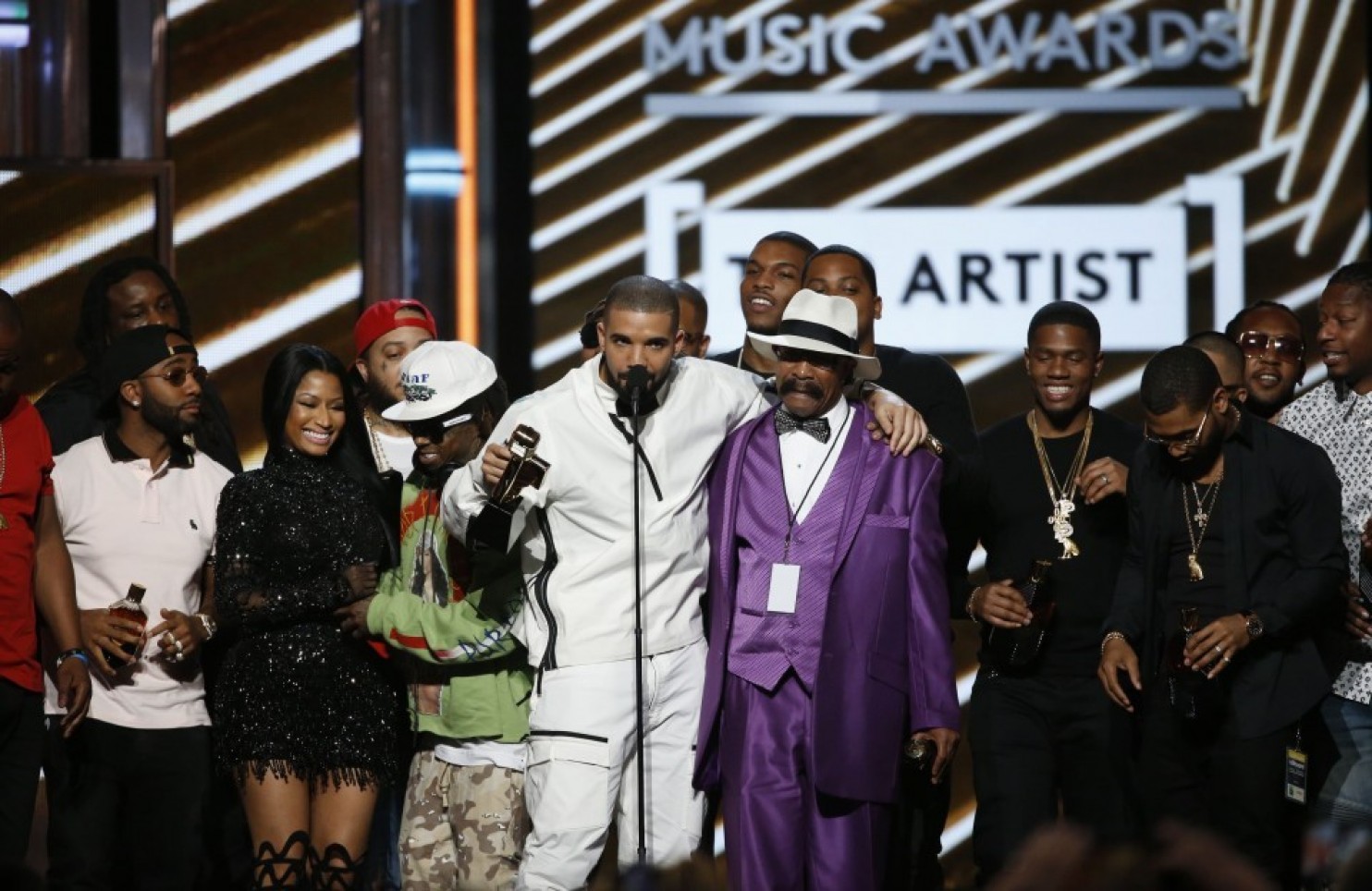 Drake sets new record at Billboard Awards with 13 wins