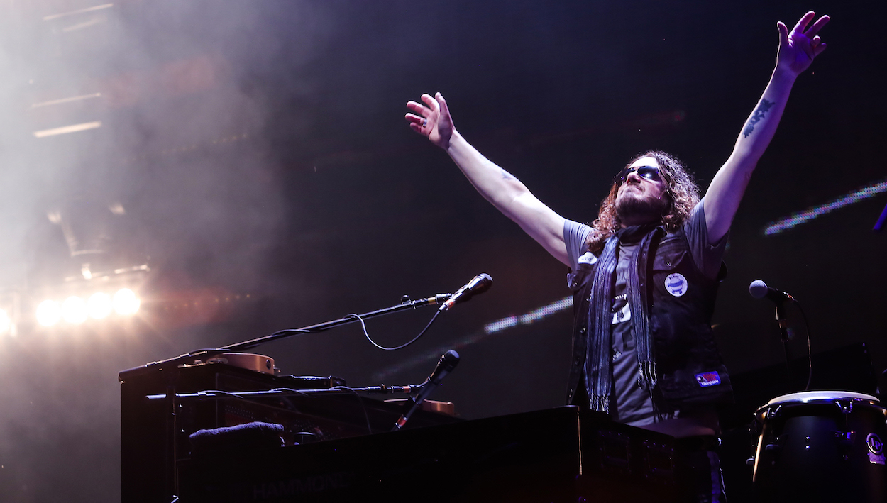 GNR’S DIZZY REED SIGNS SOLO DEAL WITH  GOLDEN ROBOT RECORDS