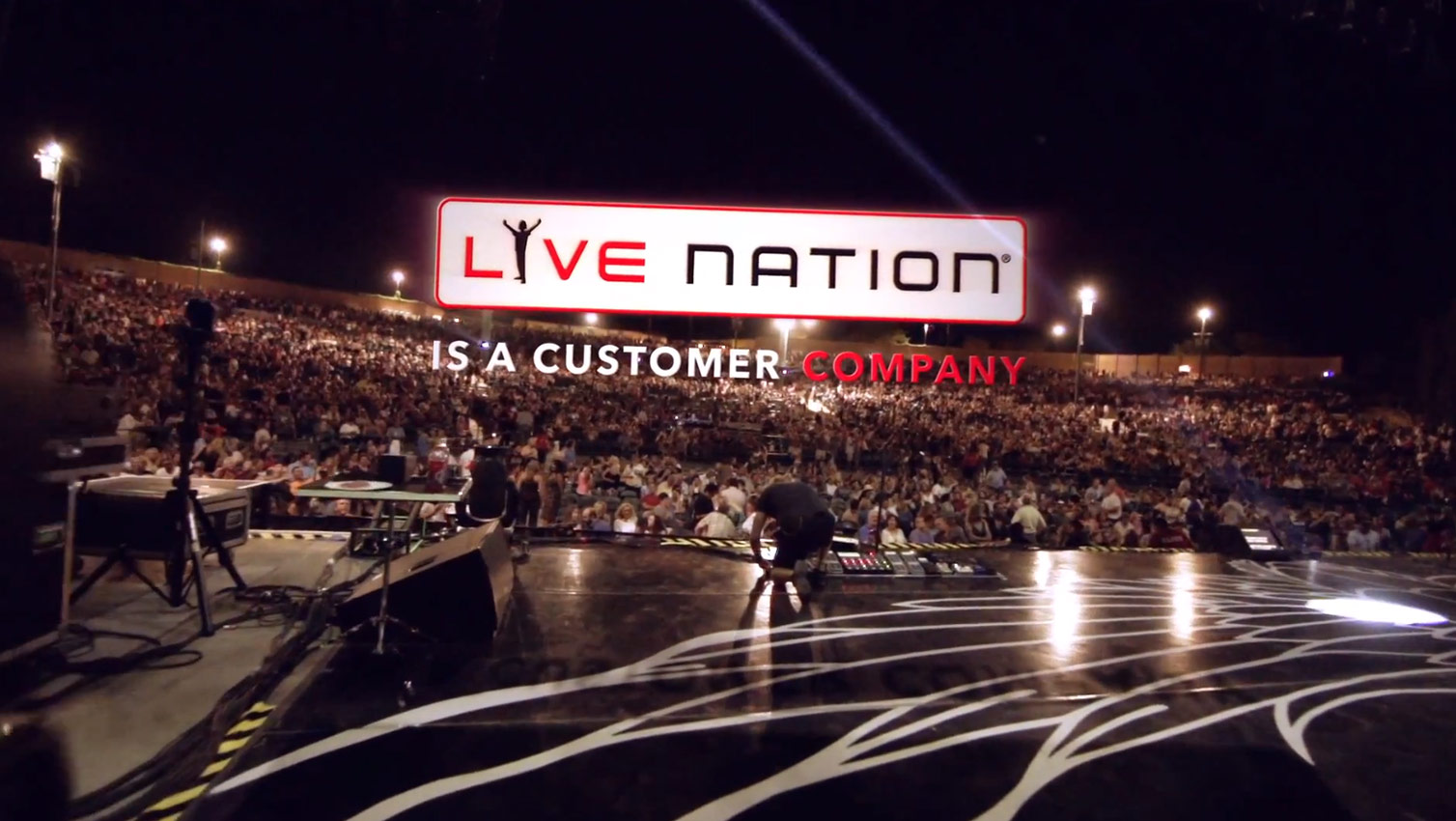 Live Nation reports a record 2015, revenues up 11%