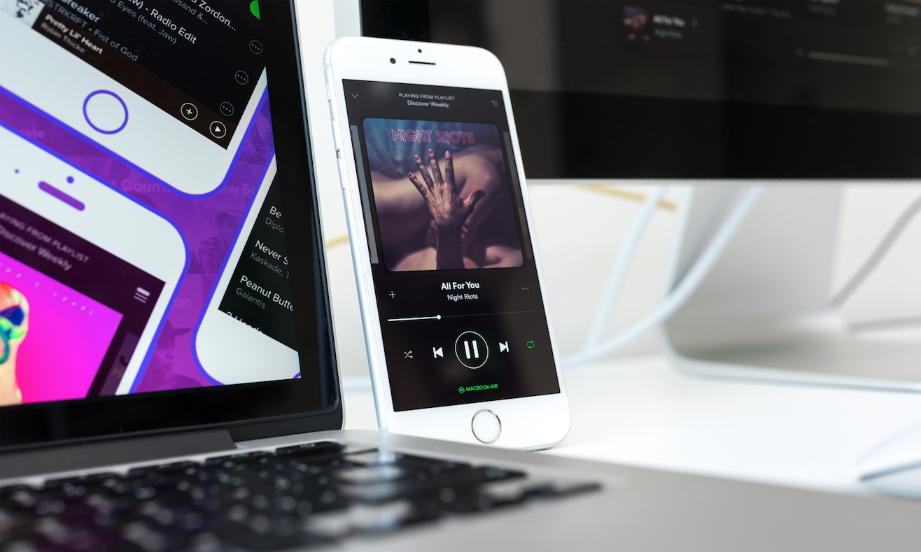 Spotify says 2 million users are hacking its premium service