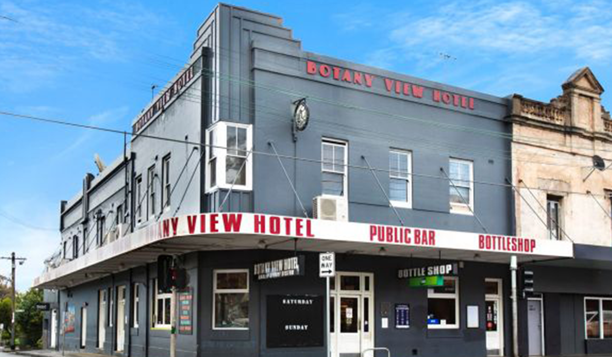 Sydney’s Botany View, Perth’s Noodle Palace call on community support