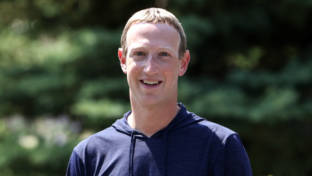 Orangetheory CEO Dave Long is ready to roll with Mark Zuckerberg. #mar